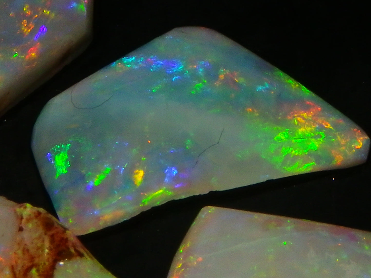 Nice Quality Rubbed/Rough Coober Pedy Opals 22.7cts seam/Fossil Fires :)