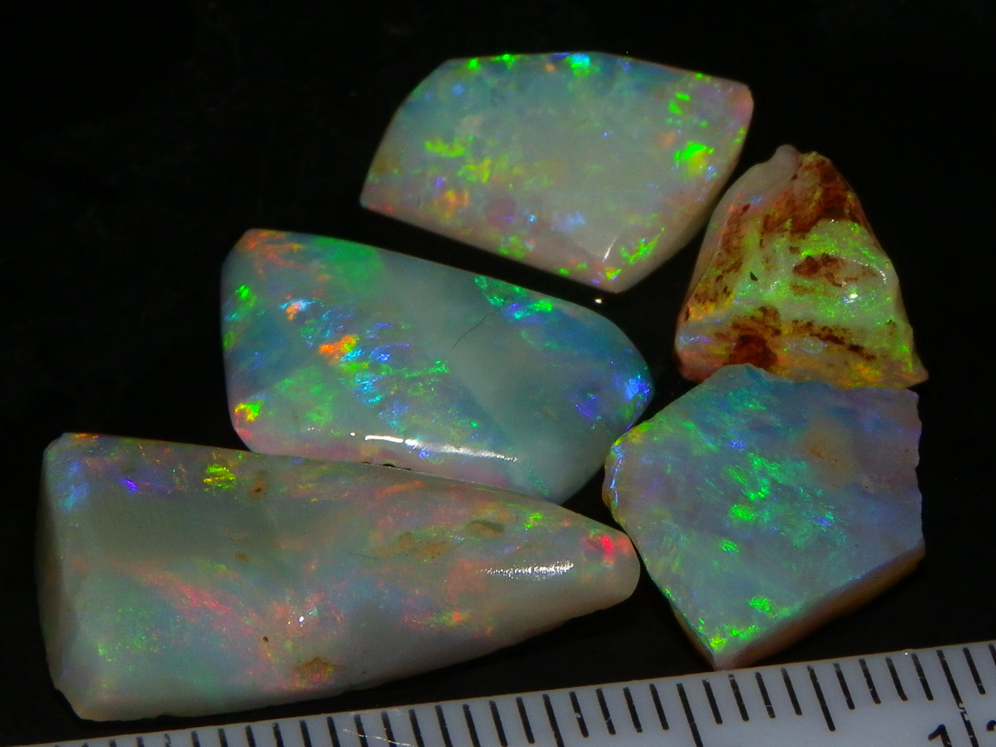 Nice Quality Rubbed/Rough Coober Pedy Opals 22.7cts seam/Fossil Fires :)