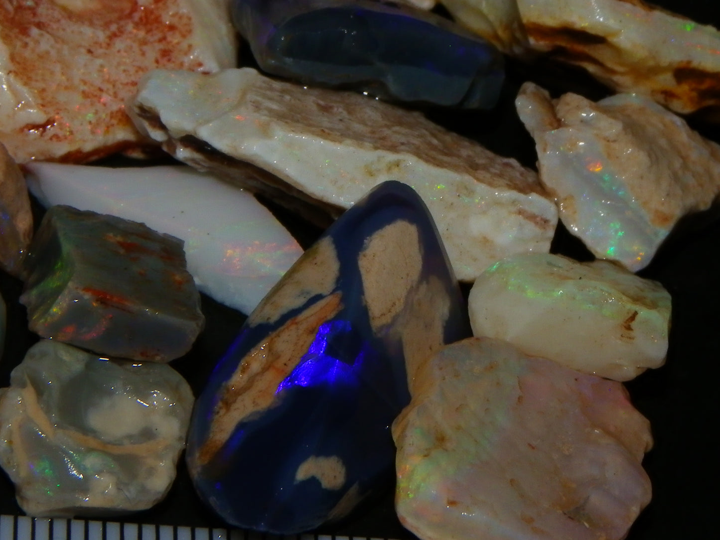 Nice LR/CP Mixed Opal Rough/Rubs parcel 242.1cts Specimens/Practice :)