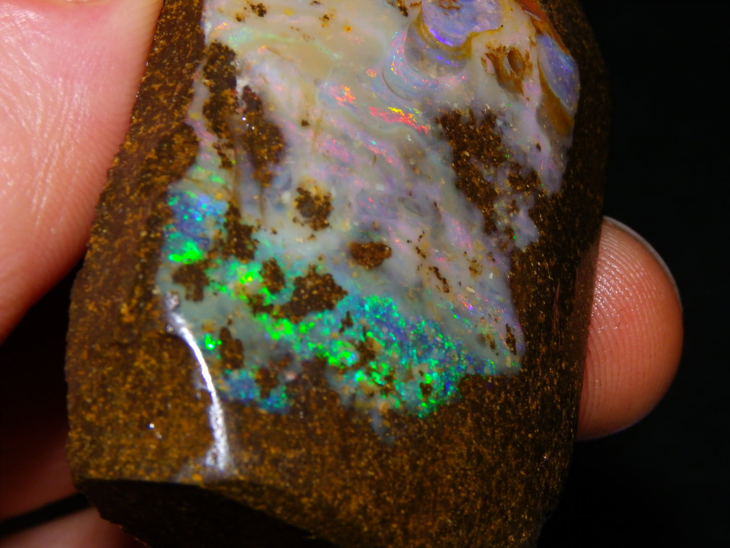 Chunky Queensland Boulder Opal Rub 369.2cts Winton Australia Multicolours