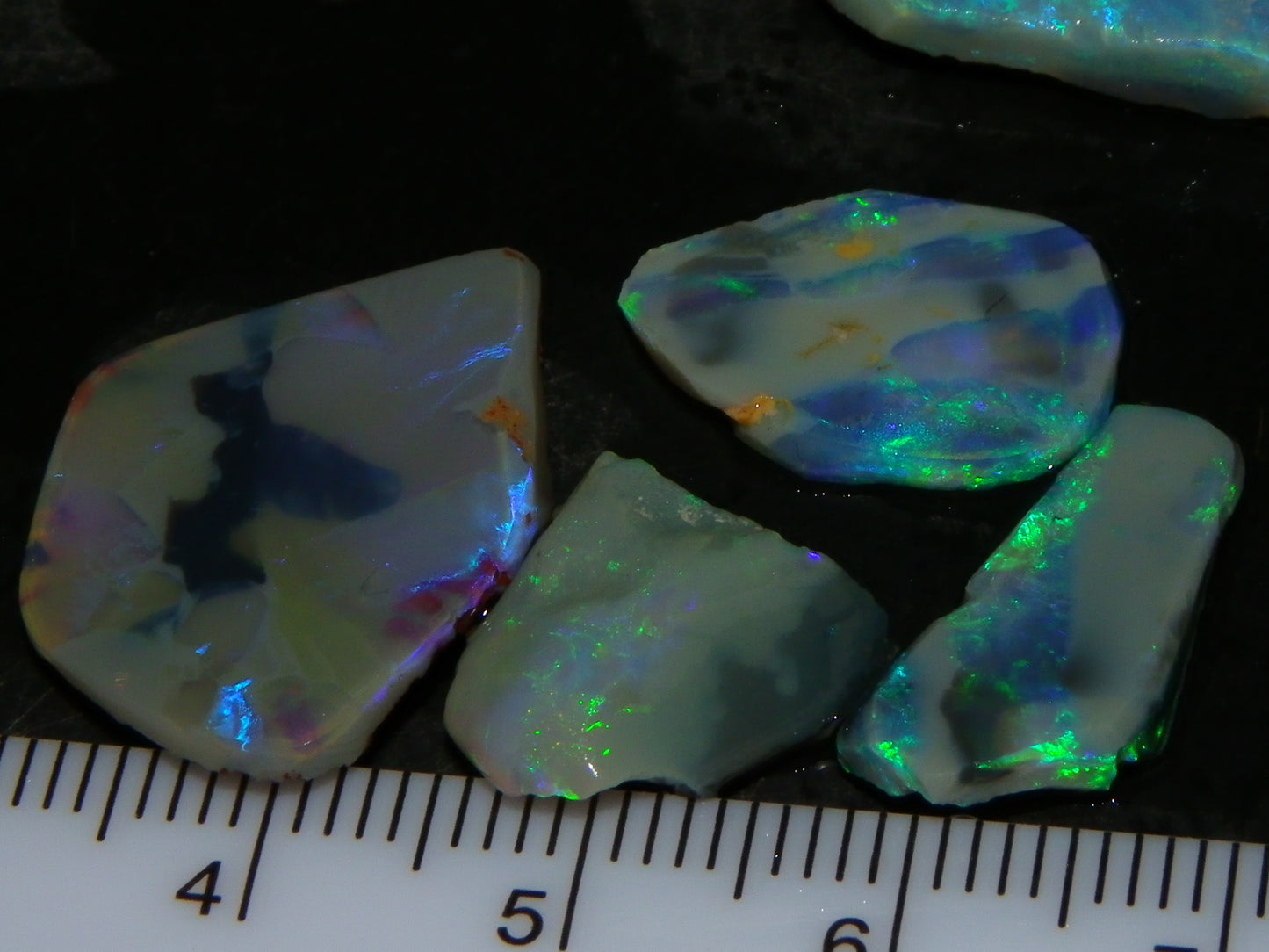 Nice Rubbed/Rough Opals 28.5cts Lightning Ridge South Australia Blue/Greens