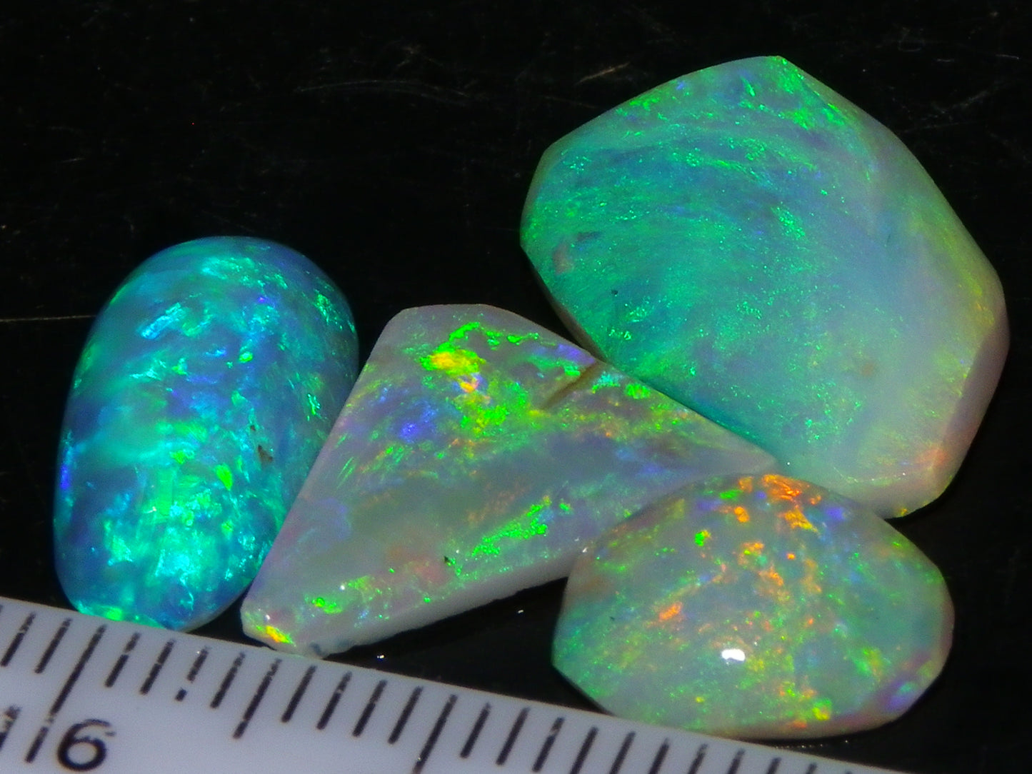 4 Gem Crystal Opal Rubs 12.45cts Lightning Ridge Australia Fires/Multicolours