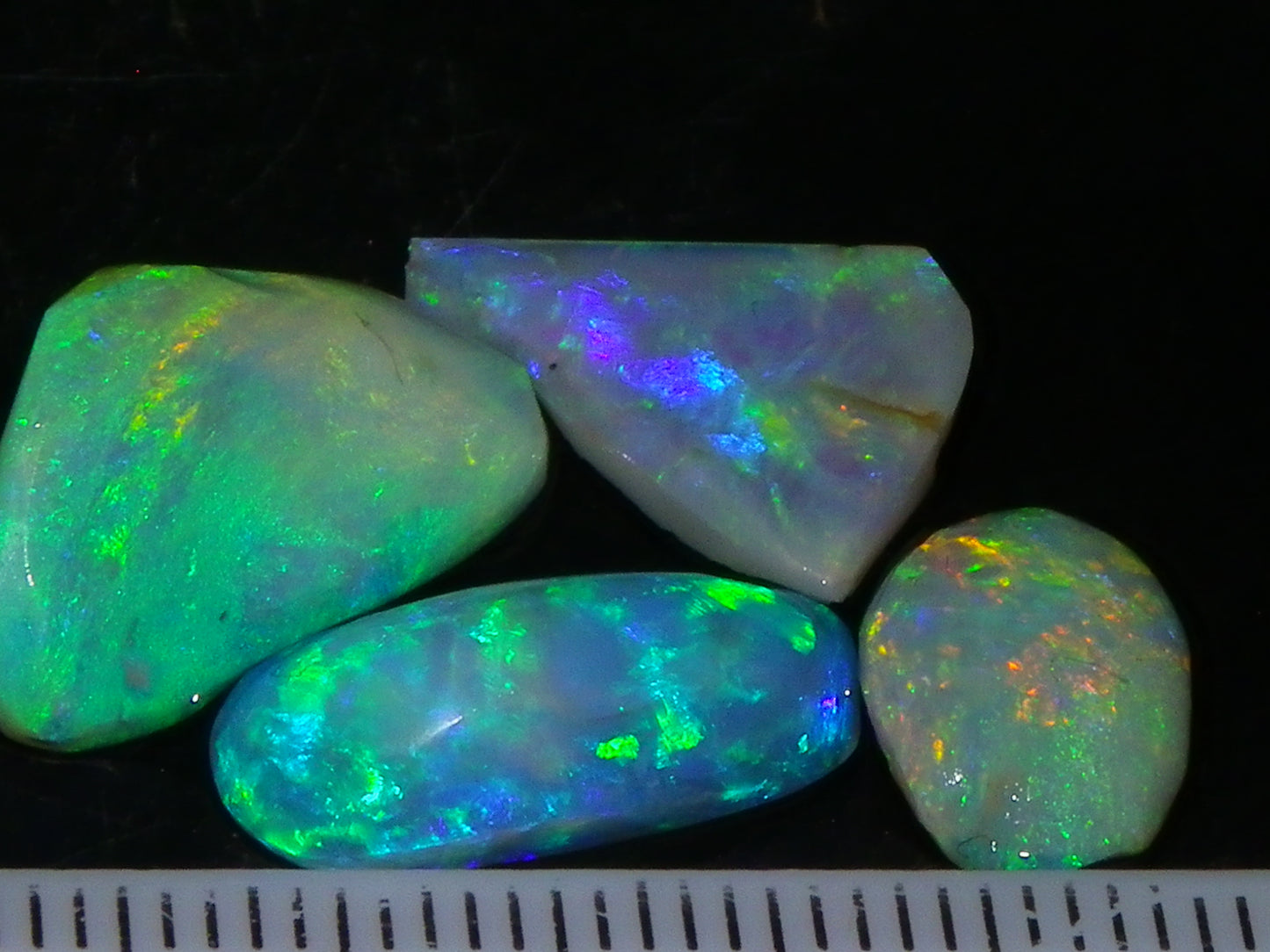 4 Gem Crystal Opal Rubs 12.45cts Lightning Ridge Australia Fires/Multicolours