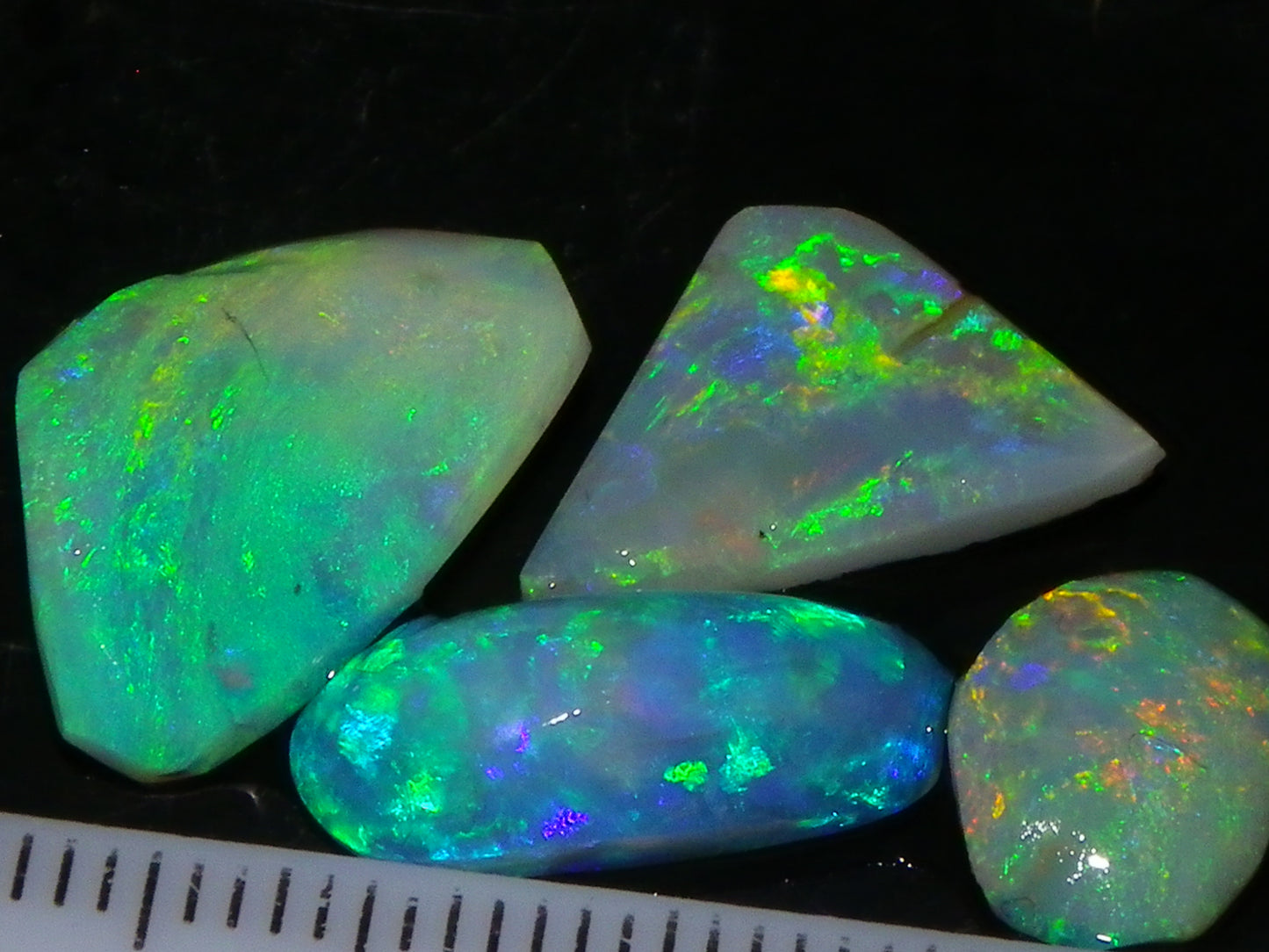 4 Gem Crystal Opal Rubs 12.45cts Lightning Ridge Australia Fires/Multicolours