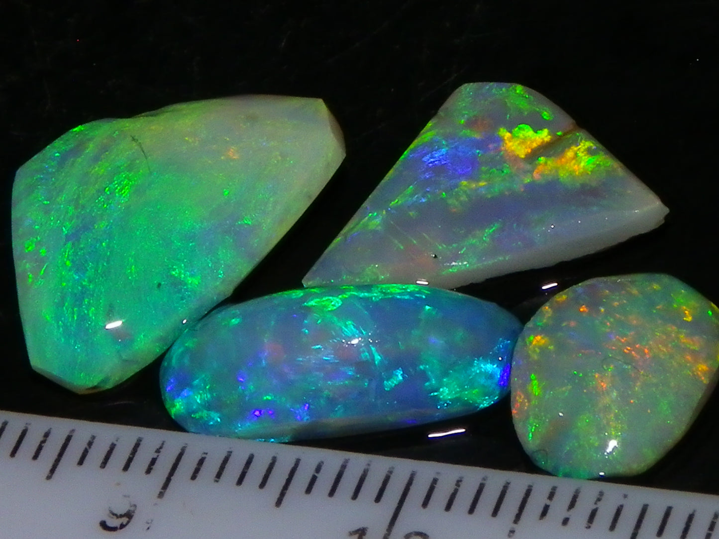 4 Gem Crystal Opal Rubs 12.45cts Lightning Ridge Australia Fires/Multicolours