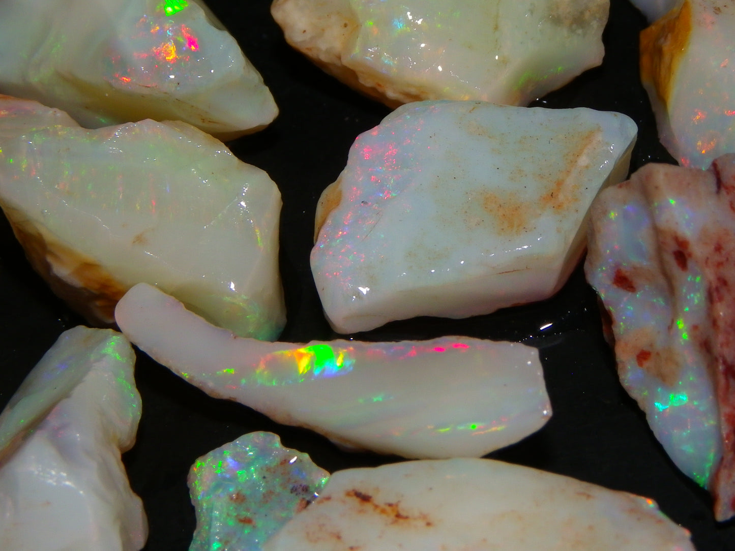 Nice Coober Pedy White/Milky Base Seam Opal Parcel 83.7cts Some Multicolours