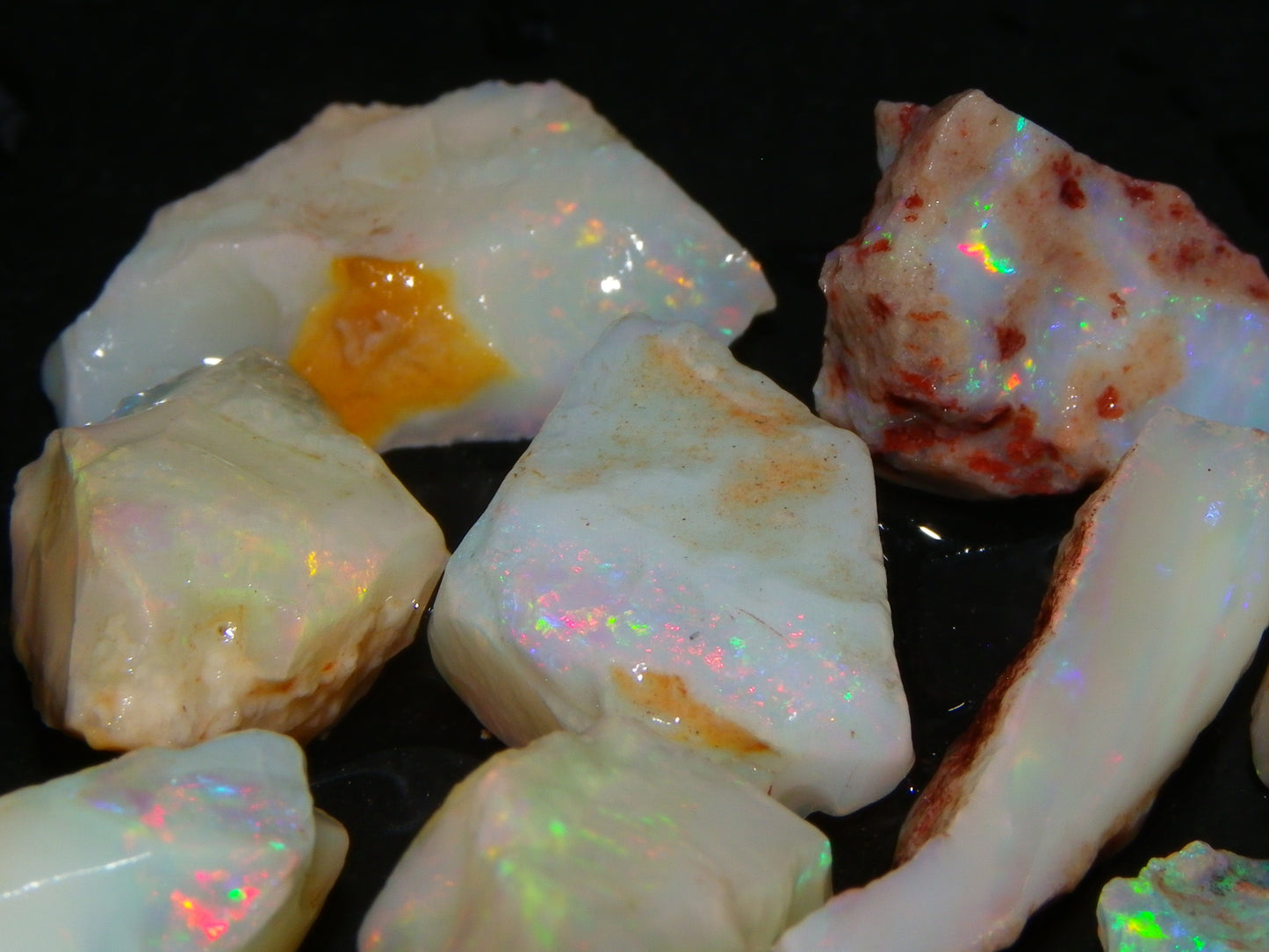 Nice Coober Pedy White/Milky Base Seam Opal Parcel 83.7cts Some Multicolours