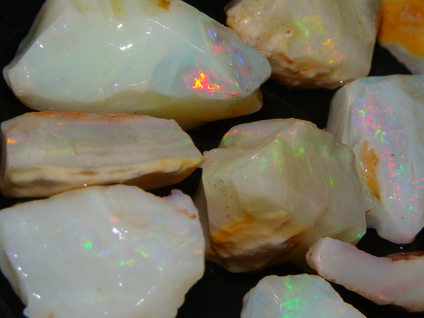 Nice Coober Pedy White/Milky Base Seam Opal Parcel 83.7cts Some Multicolours