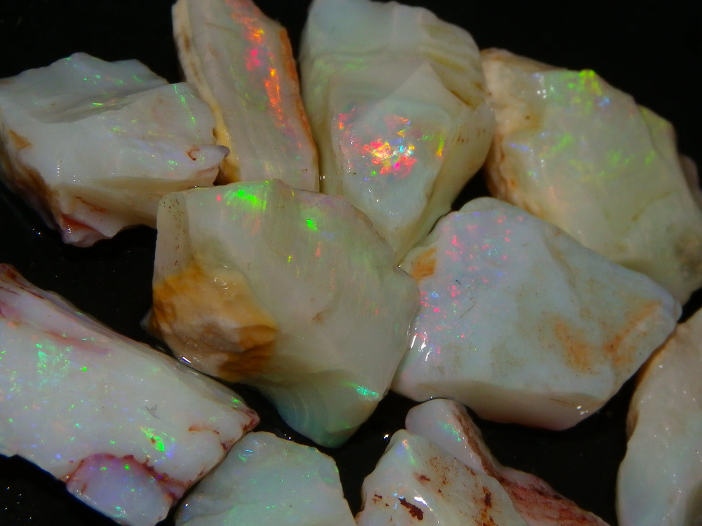 Nice Coober Pedy White/Milky Base Seam Opal Parcel 83.7cts Some Multicolours