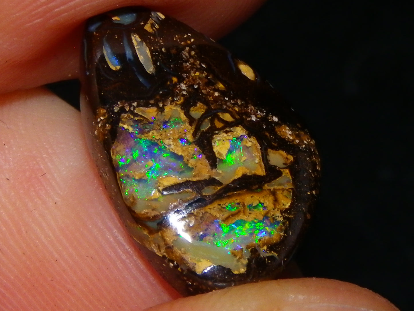 Nice Quality Cut/Polished Boulder Opal Cab 10.95cts Blue/Green Fires Qld Australia