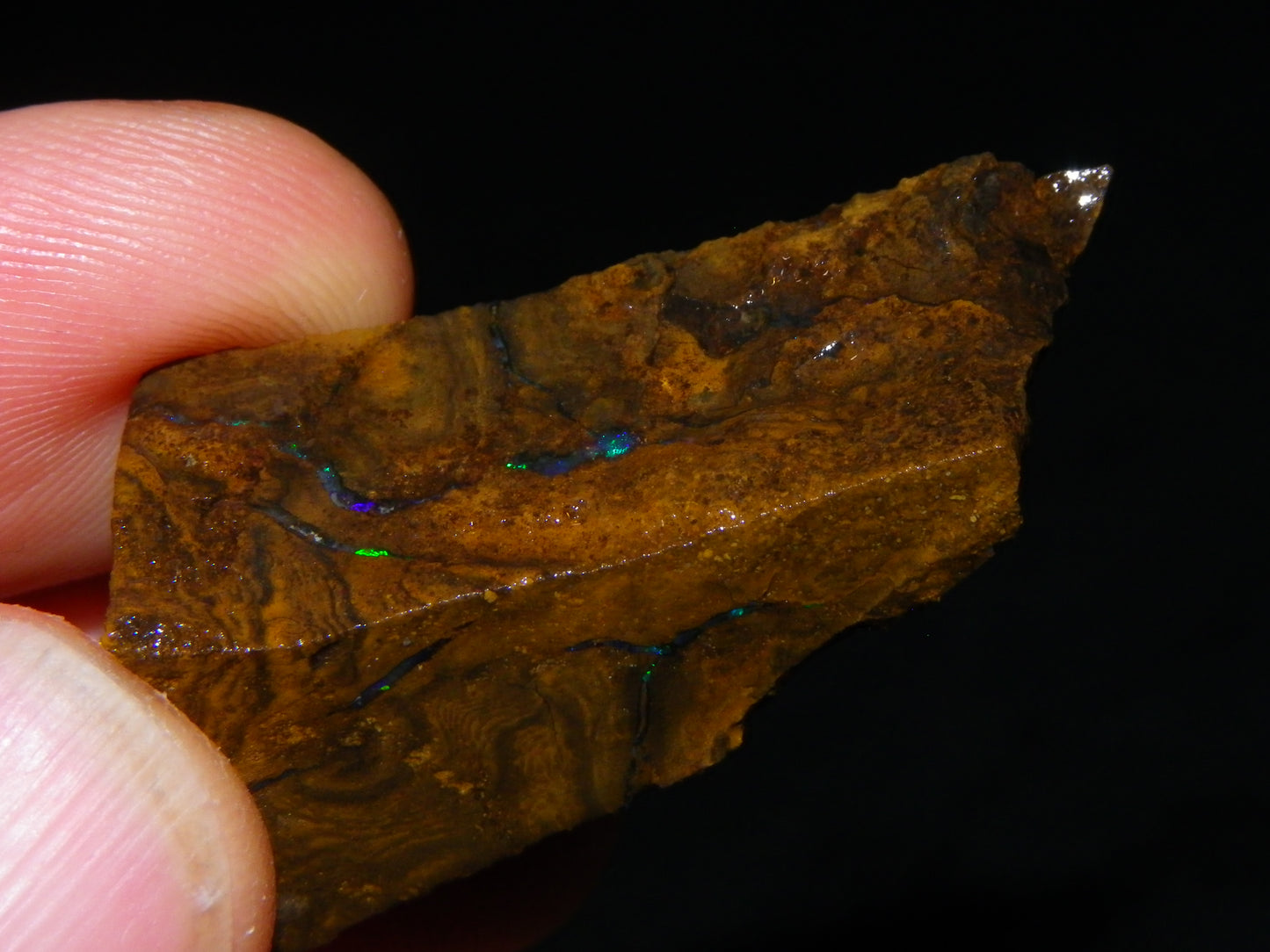 Nice Boulder opal Rough/sliced Parcel 407.4cts Veins/Fires Queensland Au