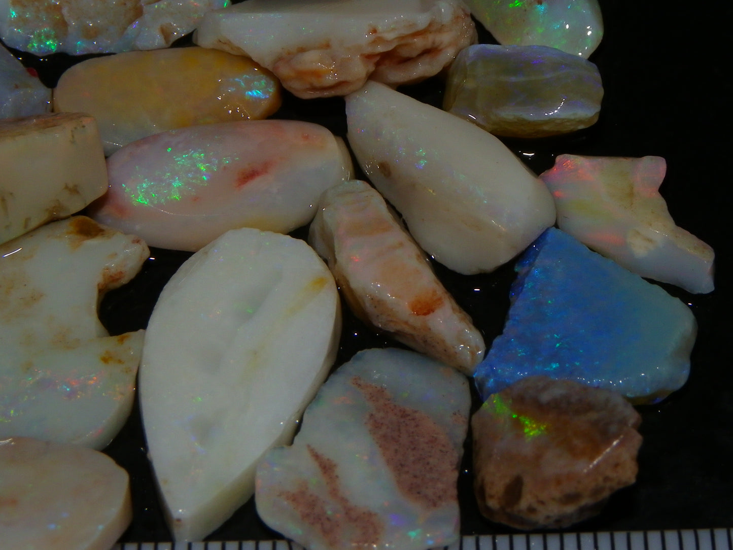 Nice Rubbed/Rough Opal Parcel 290cts Coober Pedy South Australia Fires Specimens