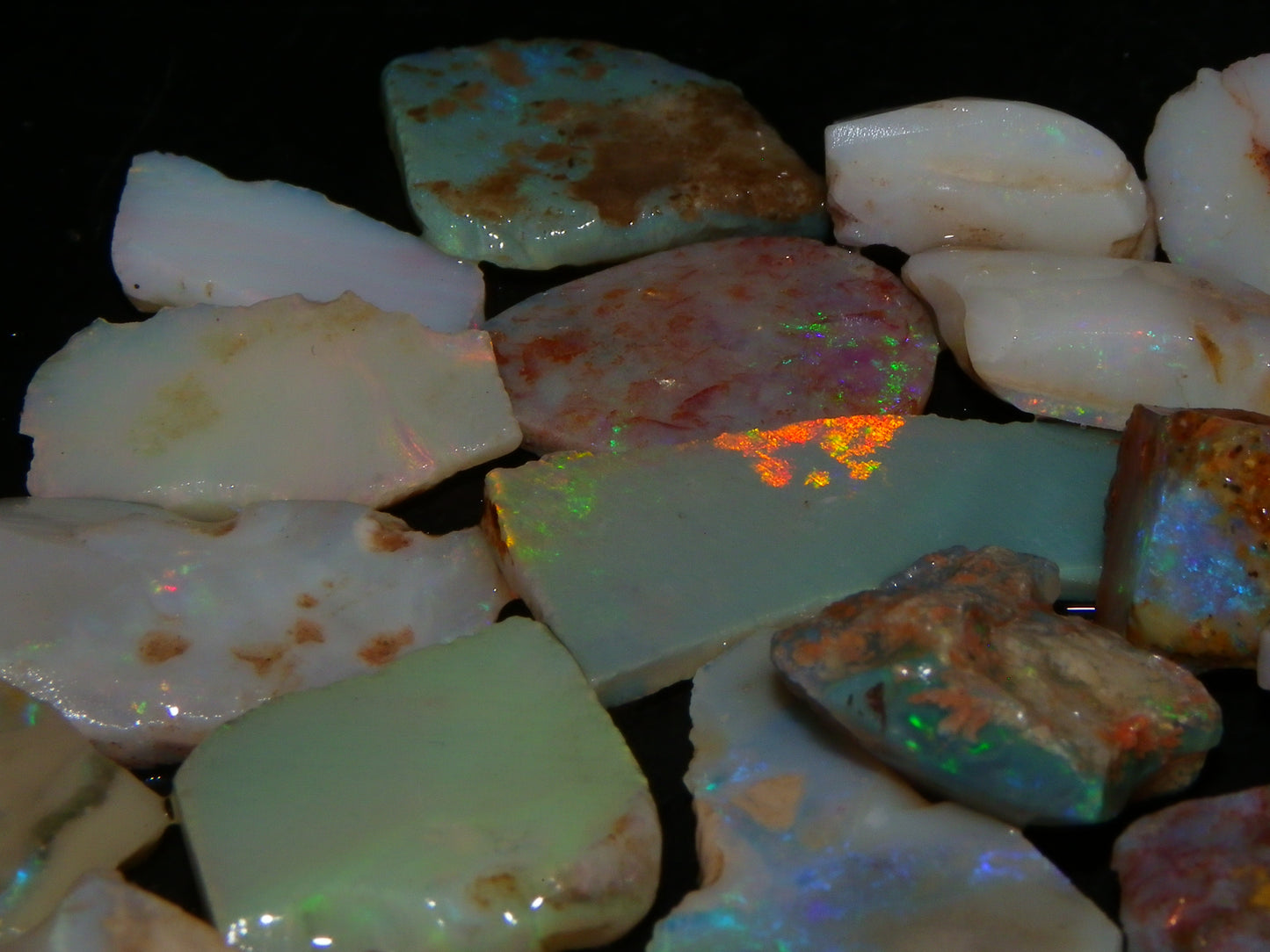 Nice Rubbed/Rough Opal Parcel 290cts Coober Pedy South Australia Fires Specimens