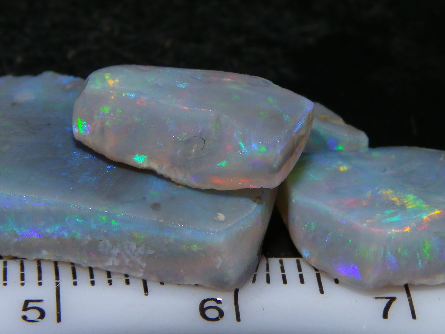 Nice Rough/Rubbed Mintabie Crystal Opal Parcel 20.3cts Multicolour Bars/Fires Australia (N)