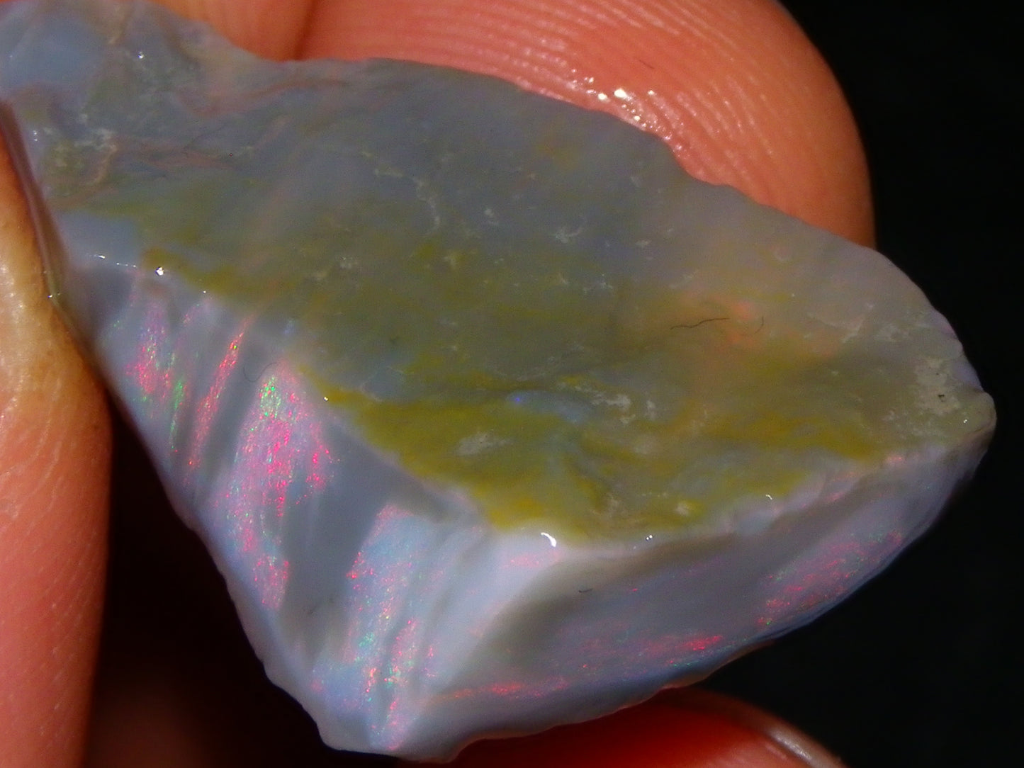 NIce Rough Lightning Ridge Seam Opal Specimen 20.05cts Grey/Light Base Pinks/Green Gamble