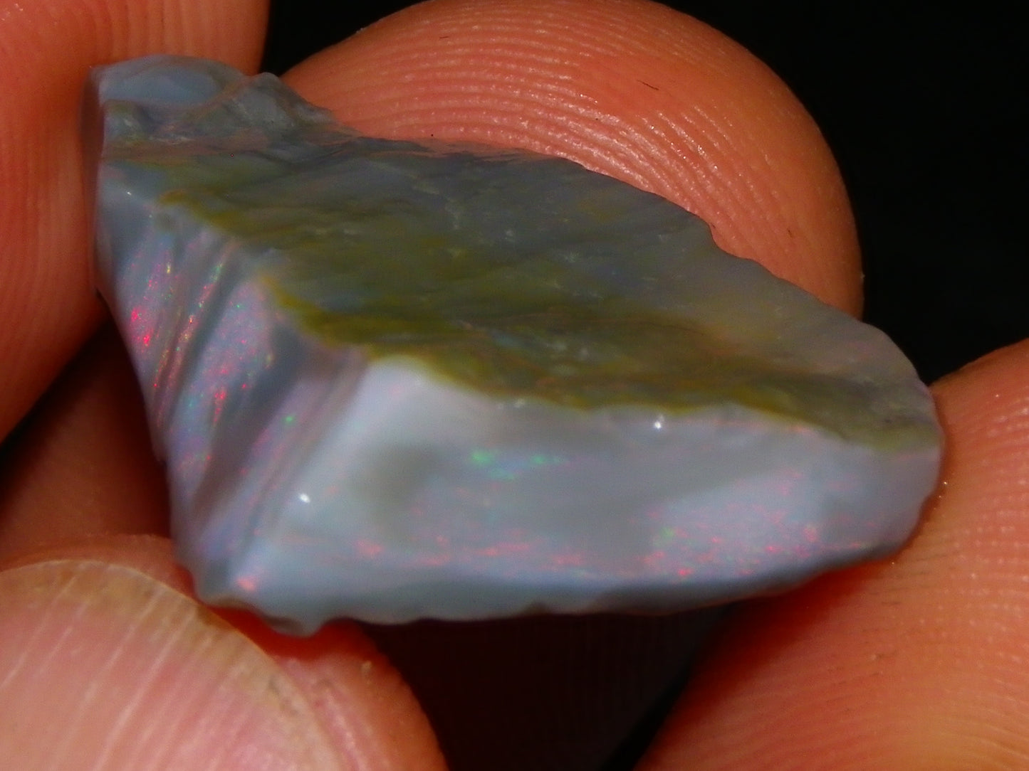 NIce Rough Lightning Ridge Seam Opal Specimen 20.05cts Grey/Light Base Pinks/Green Gamble