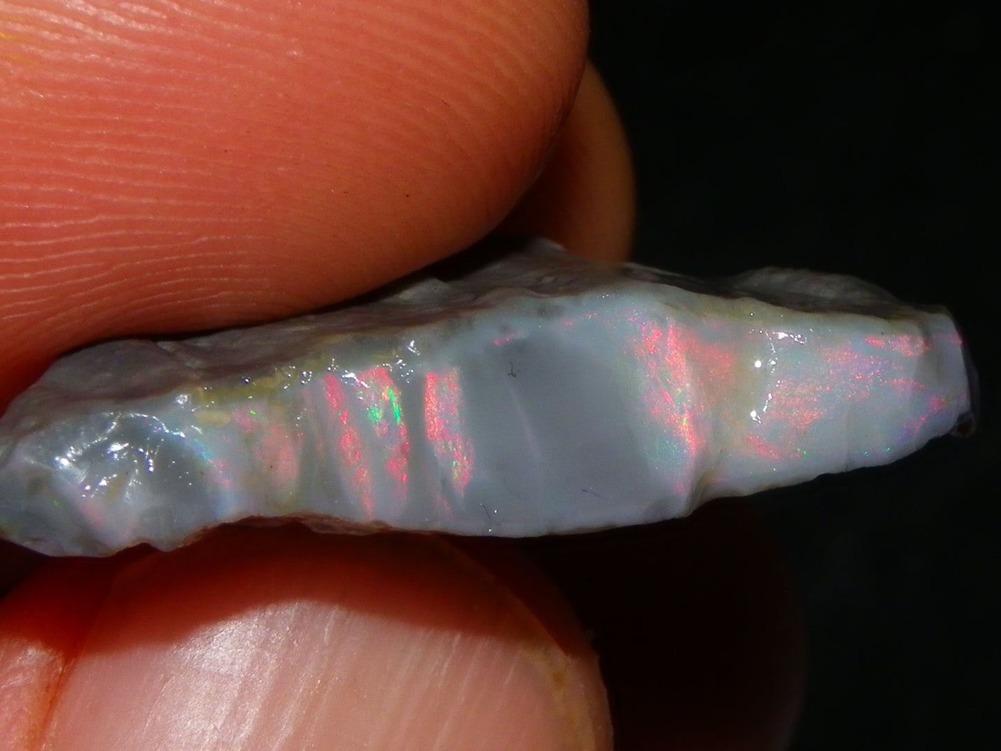 NIce Rough Lightning Ridge Seam Opal Specimen 20.05cts Grey/Light Base Pinks/Green Gamble