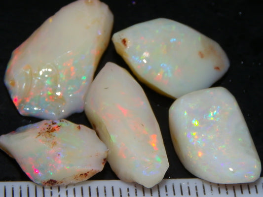 5 Nice Coober Pedy Rough/Rubbed Opals 31.65cts Red/Green/Blue Fires Australia