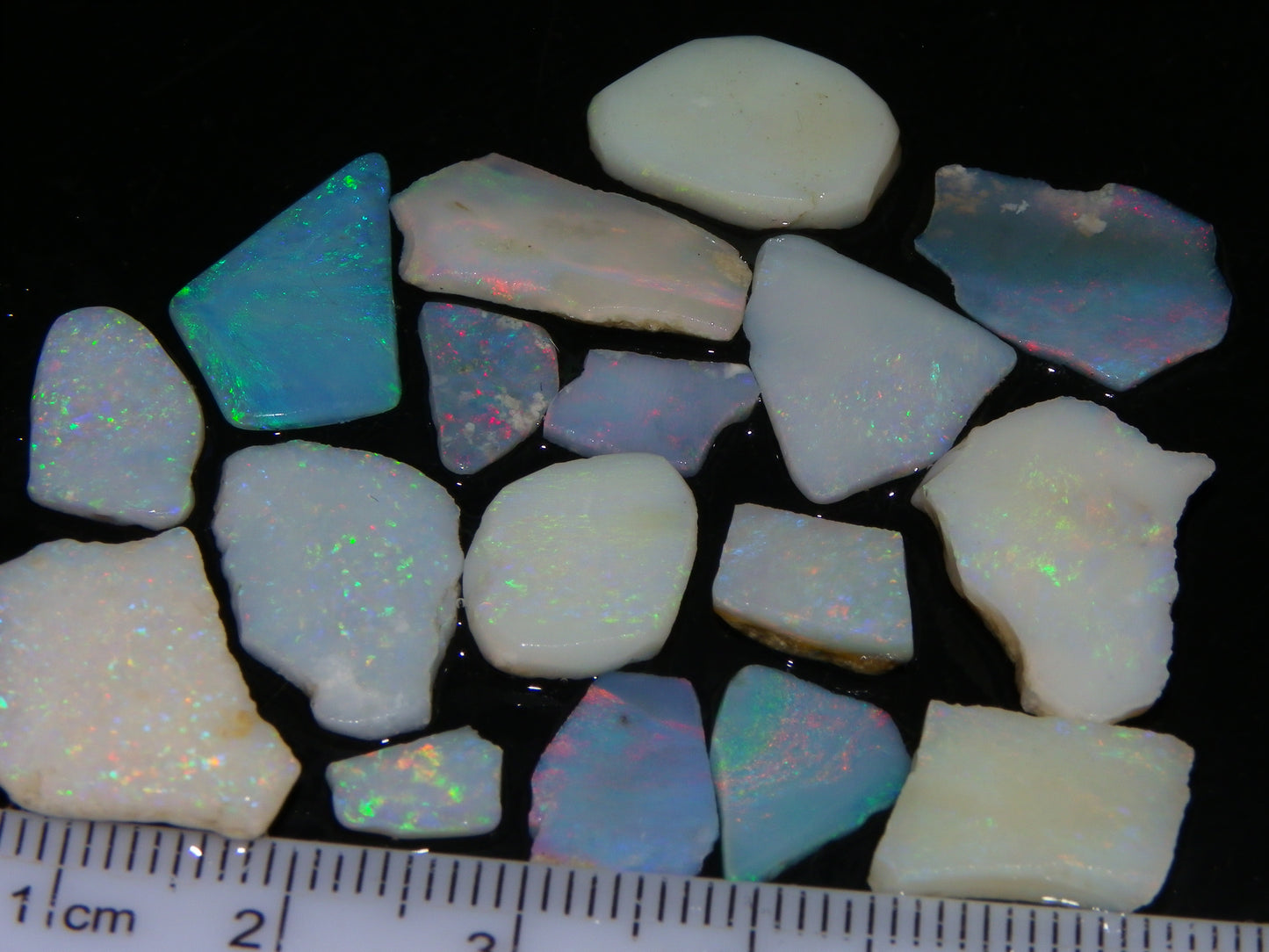 Nice Rough/Rubbed Opal Preforms 32.1cts Coober Pedy/Mintabie Australia Multicolours (N)