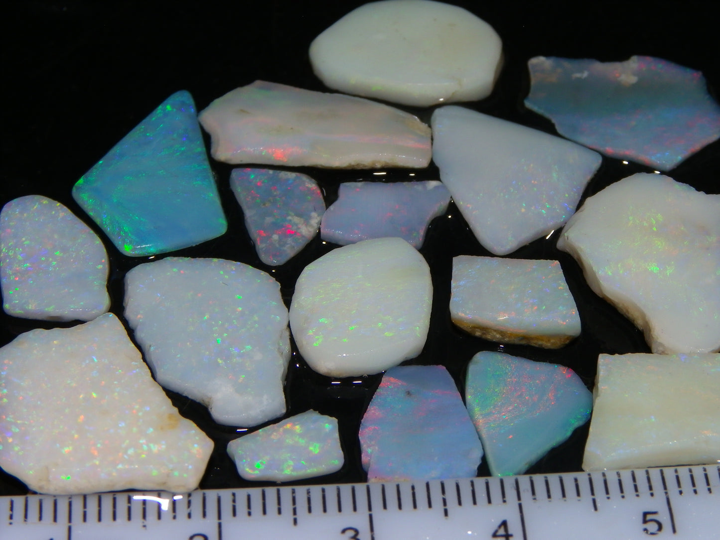 Nice Rough/Rubbed Opal Preforms 32.1cts Coober Pedy/Mintabie Australia Multicolours (N)