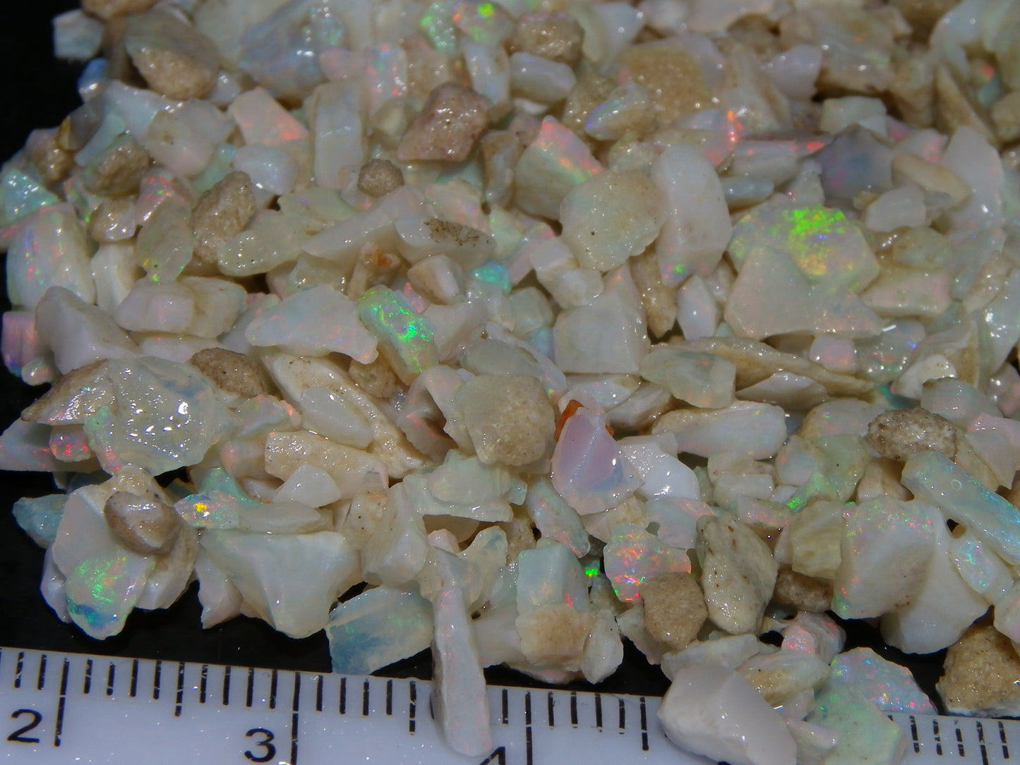 Nice Mintabie Opal Chips/Rough Parcel 384cts P+C Light/Milky/Crystal Seam Material (N)