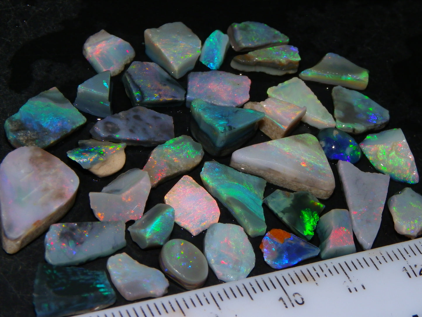 Nice Rubbed Mintabie Opals/Specimens/Rough Parcel 42.94cts Multicolours Australia