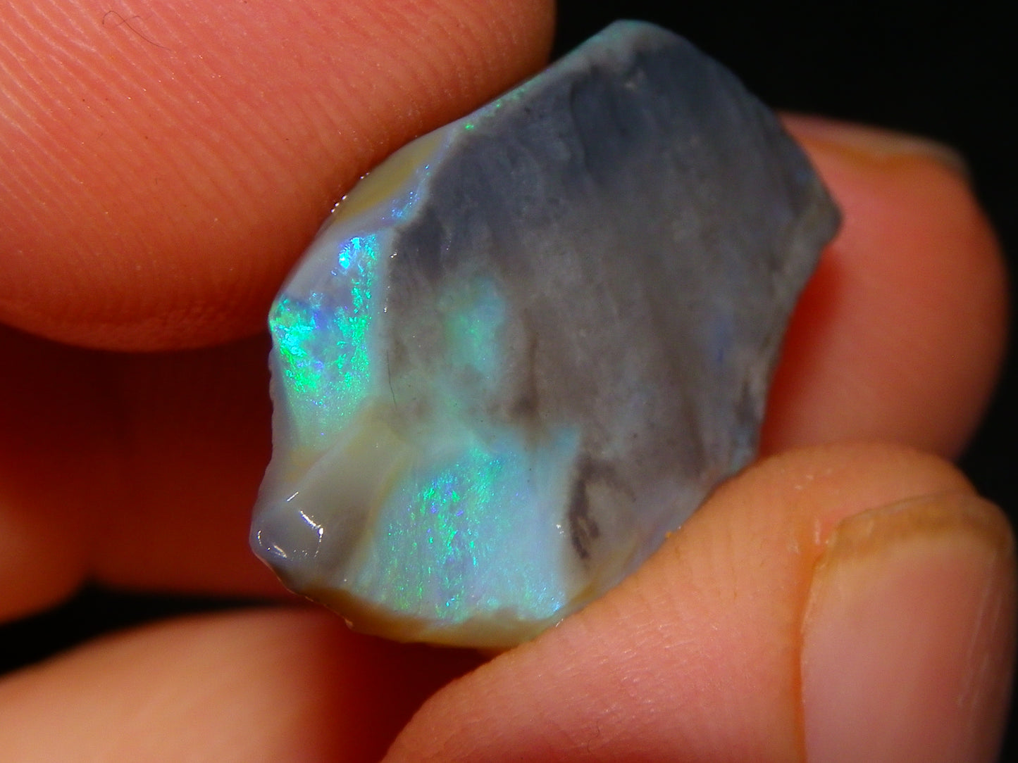 2 Nice Bright Rough seam/Crystal Opals 27.4cts Lightning Ridge Australia Blue/Greens