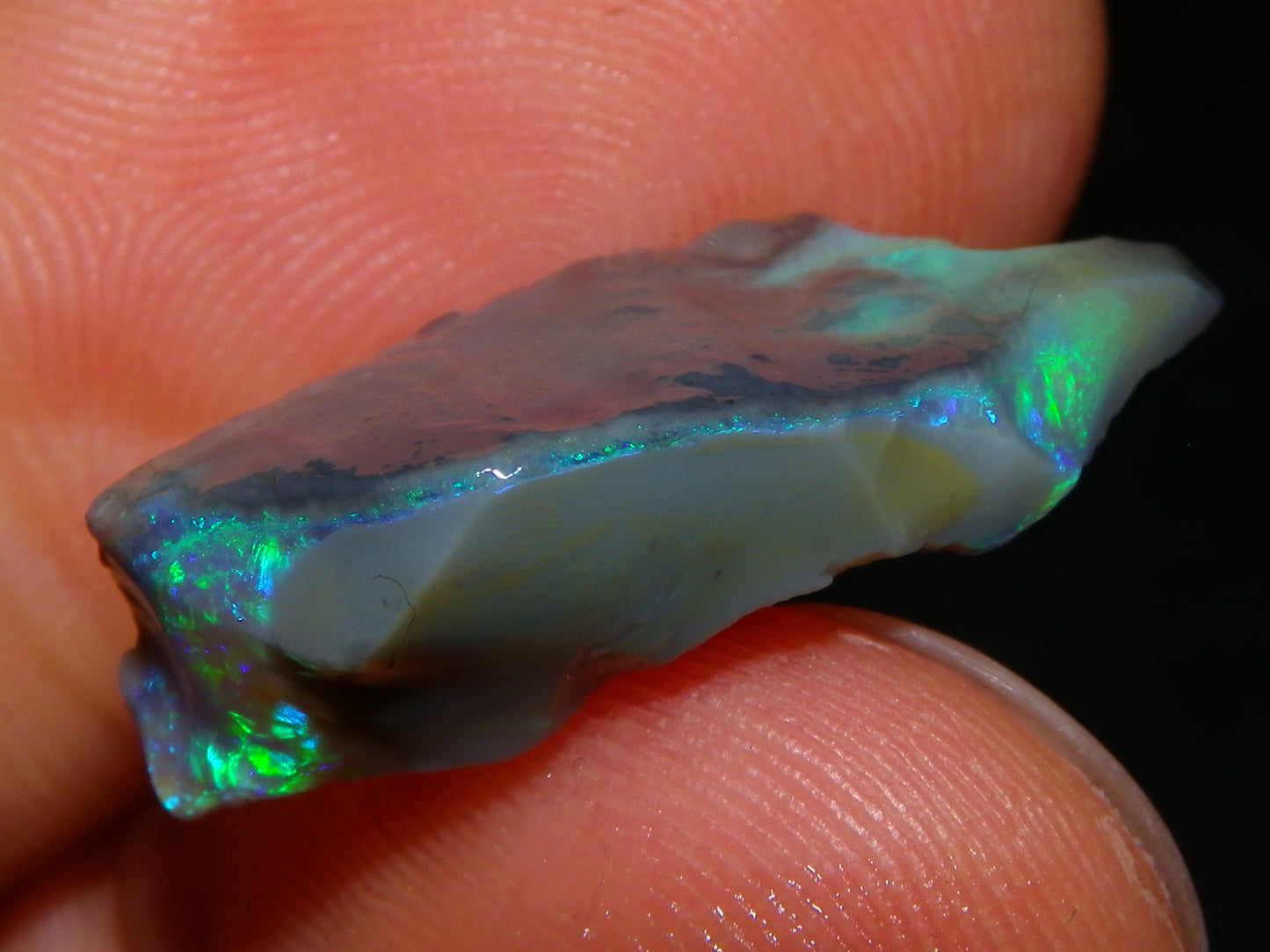 2 Nice Bright Rough seam/Crystal Opals 27.4cts Lightning Ridge Australia Blue/Greens