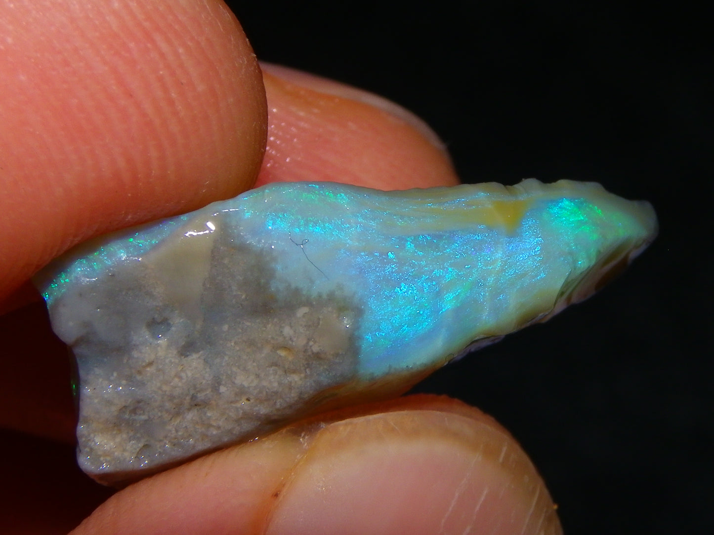 2 Nice Bright Rough seam/Crystal Opals 27.4cts Lightning Ridge Australia Blue/Greens