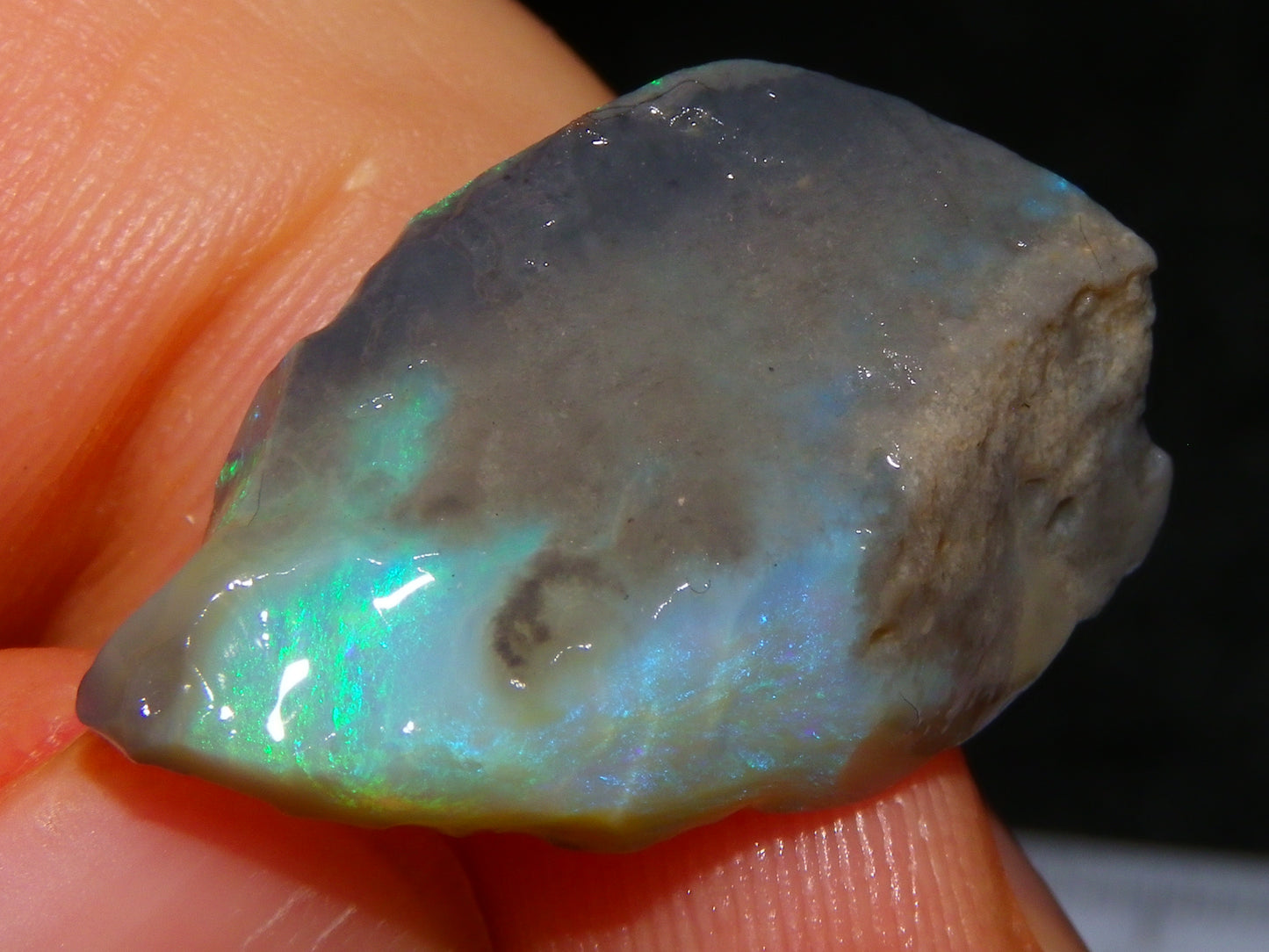 2 Nice Bright Rough seam/Crystal Opals 27.4cts Lightning Ridge Australia Blue/Greens