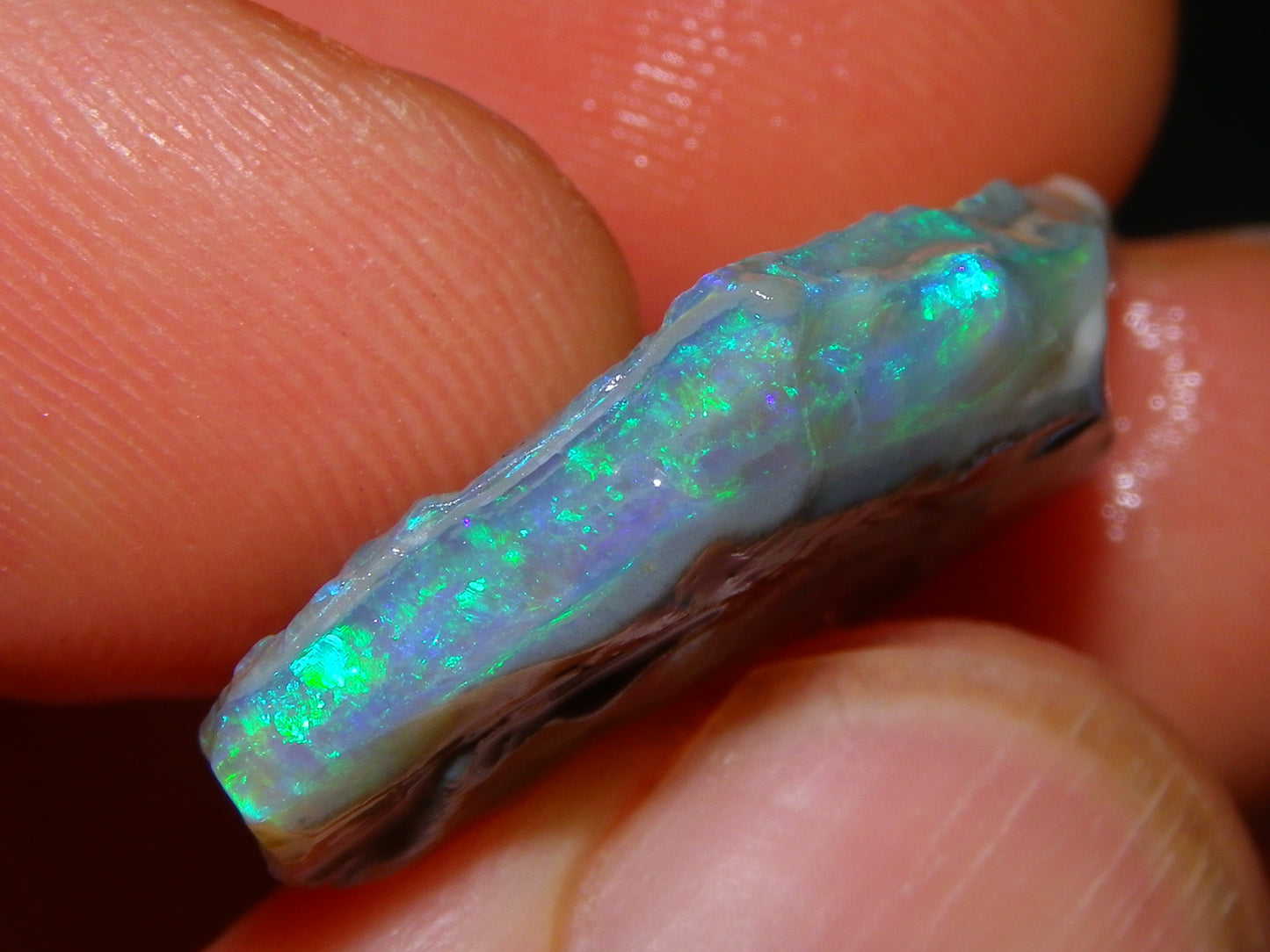 2 Nice Bright Rough seam/Crystal Opals 27.4cts Lightning Ridge Australia Blue/Greens