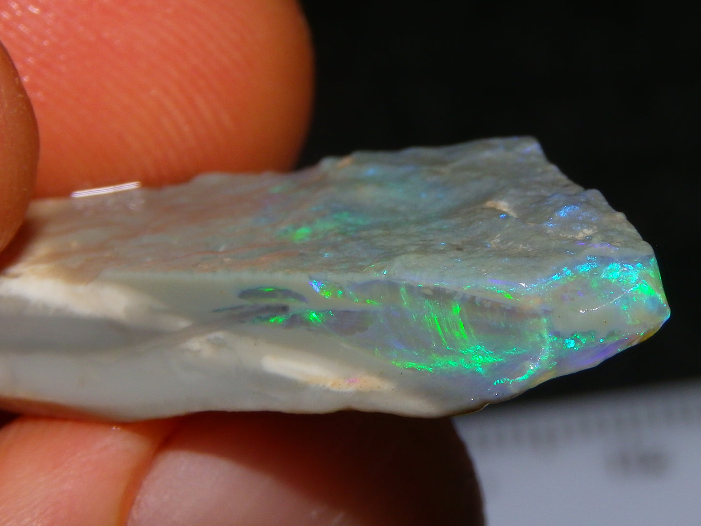 2 Nice Bright Rough seam/Crystal Opals 27.4cts Lightning Ridge Australia Blue/Greens