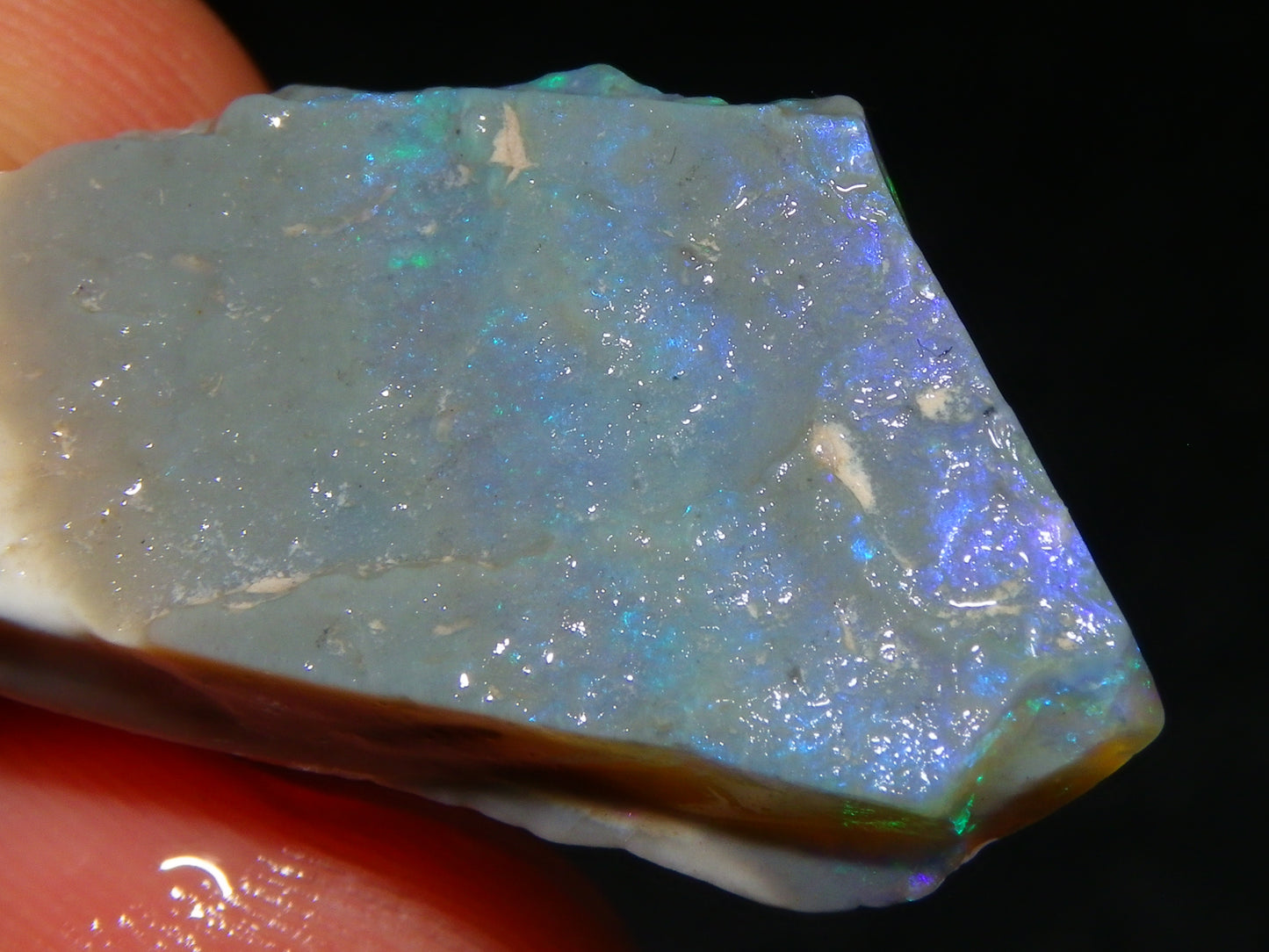 2 Nice Bright Rough seam/Crystal Opals 27.4cts Lightning Ridge Australia Blue/Greens