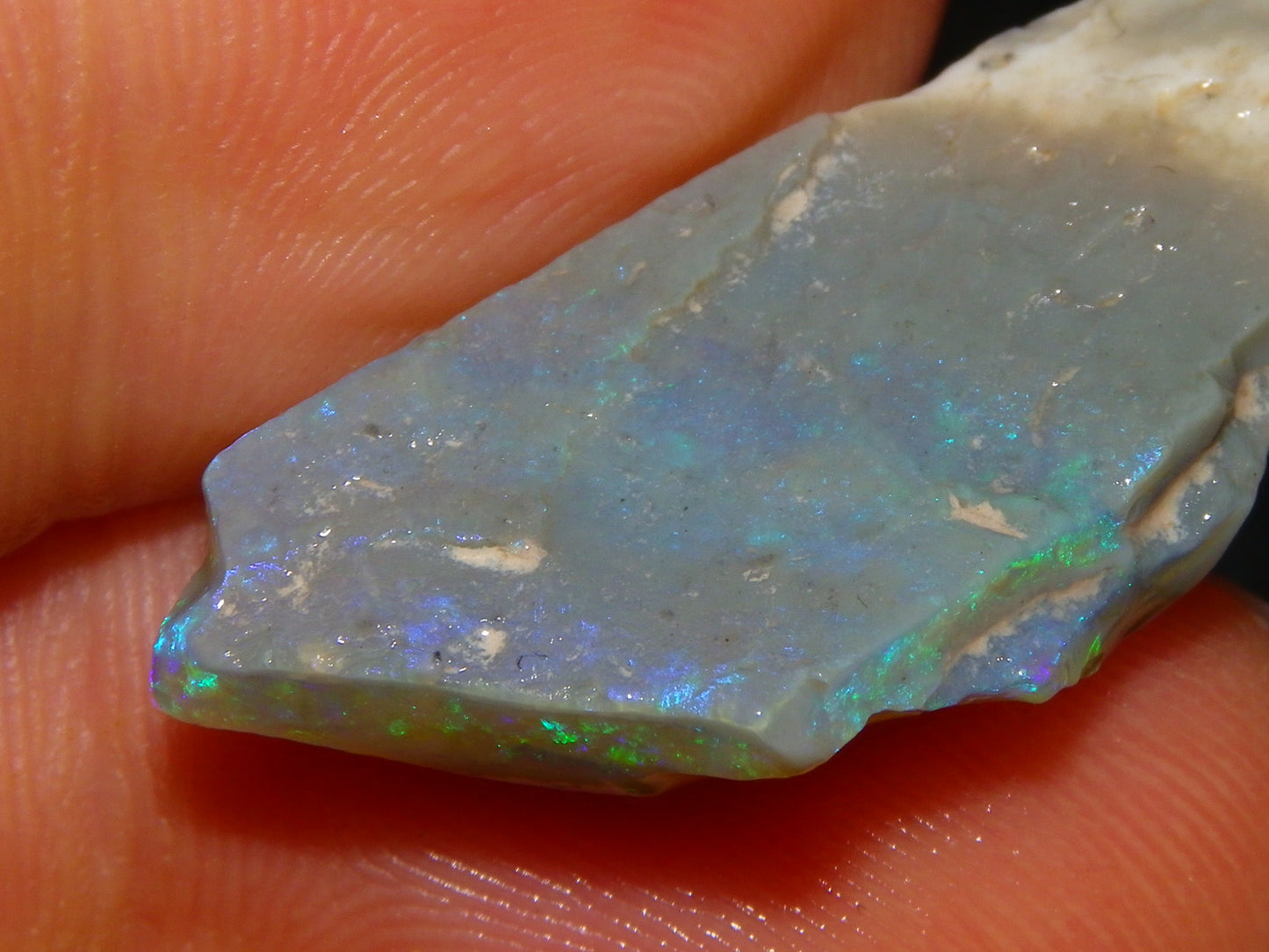 2 Nice Bright Rough seam/Crystal Opals 27.4cts Lightning Ridge Australia Blue/Greens