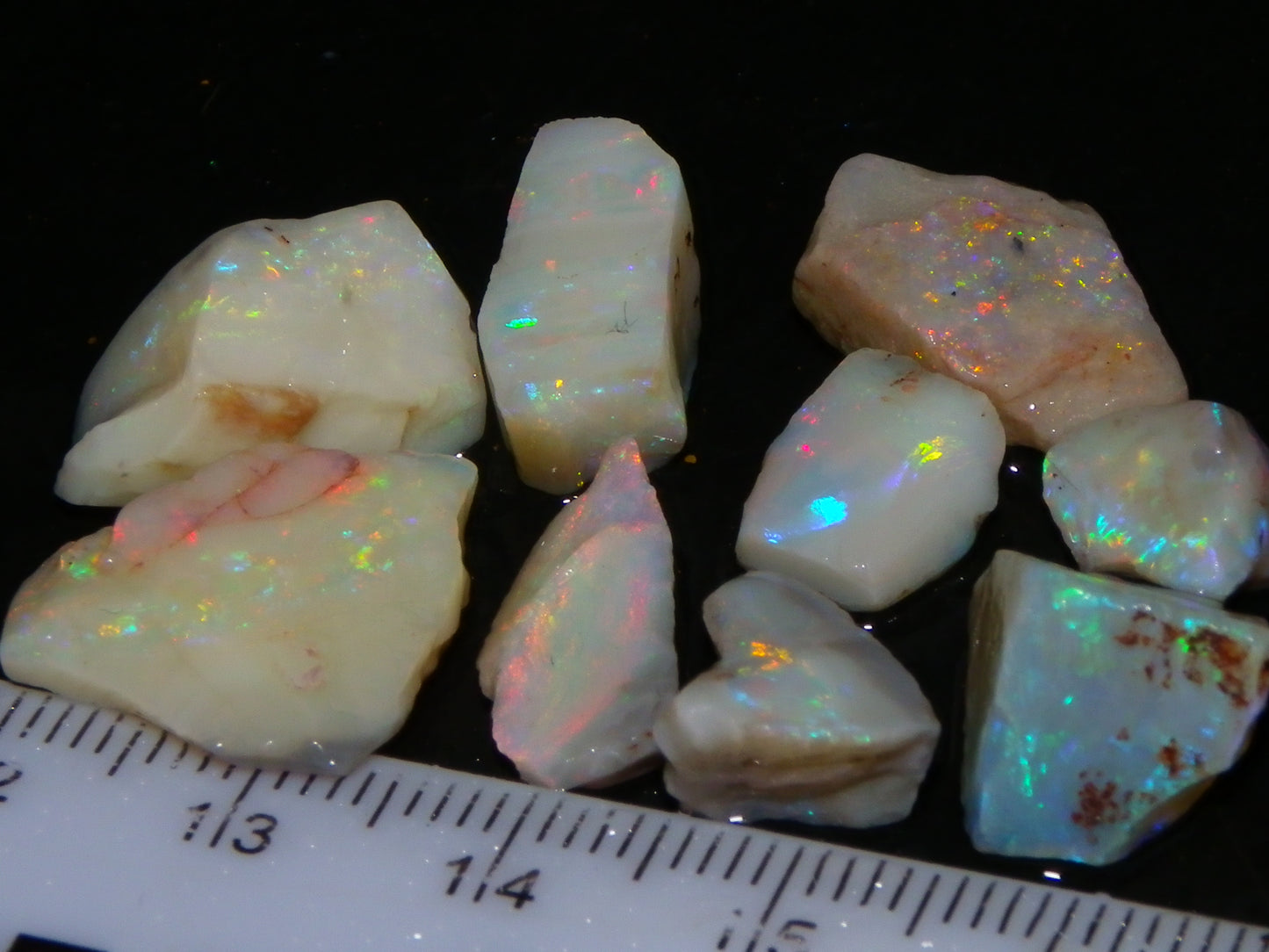 Nice Coober Pedy Seam/Crystal Opal Rough Parcel 39.5cts Multicolours Fires Au