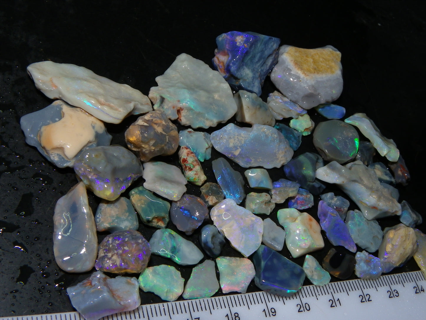 Nice Rough/Rubbed Lightning Ridge Opal Parcel 271cts Blue/Green Fires Mixed Base (P6)