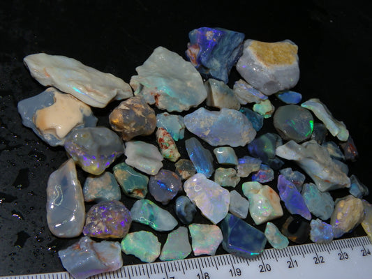 Nice Rough/Rubbed Lightning Ridge Opal Parcel 271cts Blue/Green Fires Mixed Base (P6)