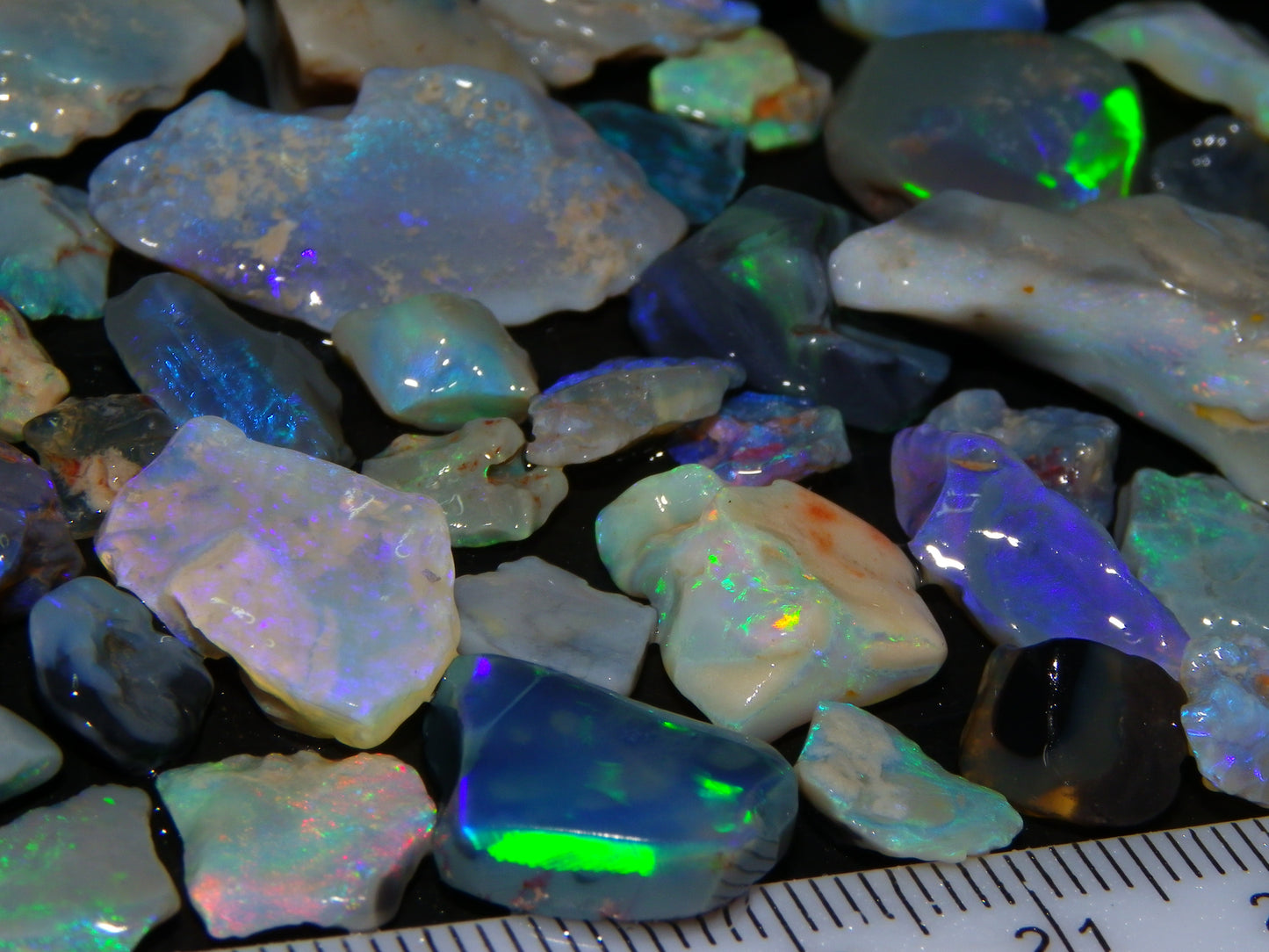 Nice Rough/Rubbed Lightning Ridge Opal Parcel 271cts Blue/Green Fires Mixed Base (P6)