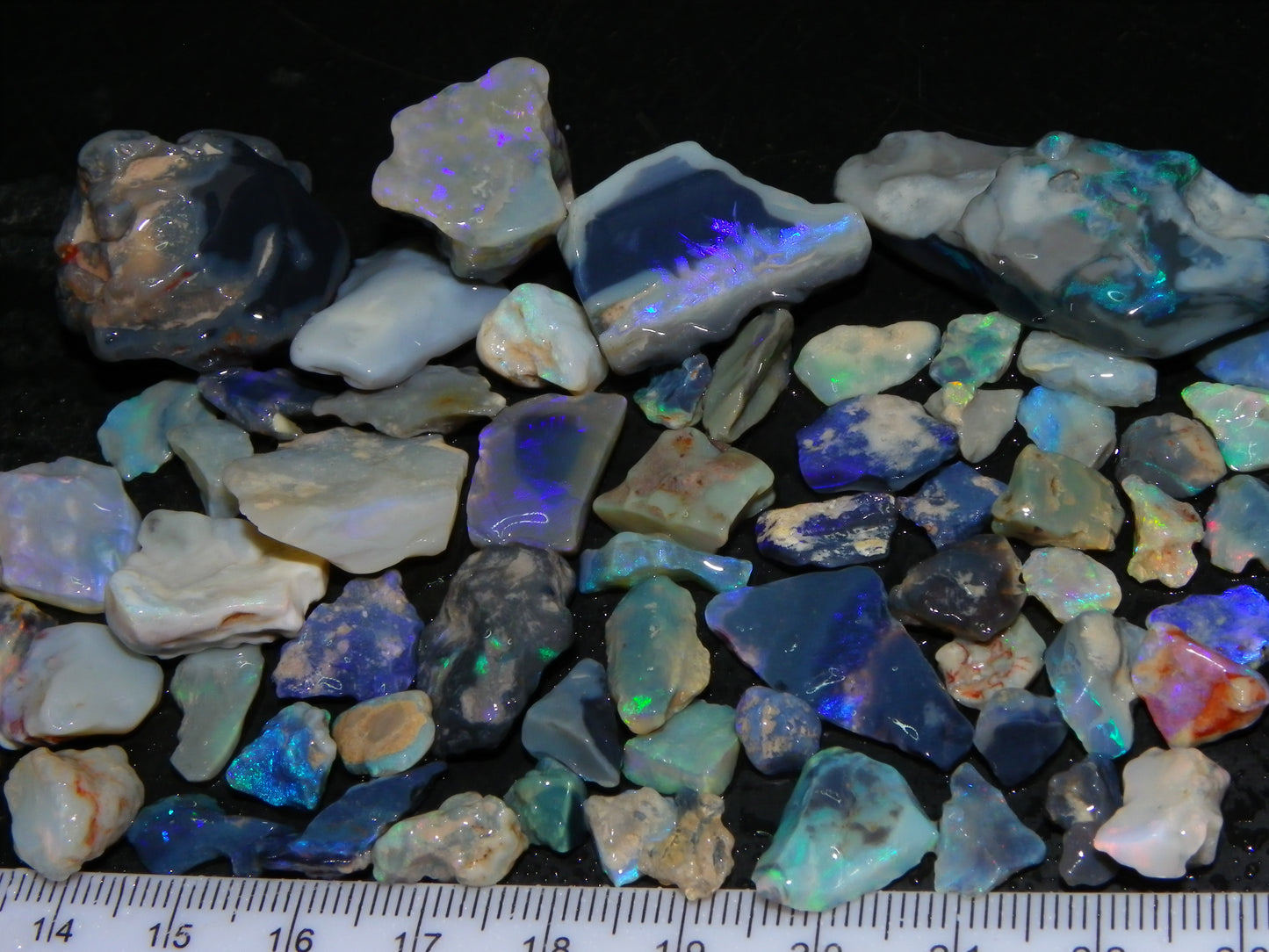 Nice Rough/Rubbed Lightning Ridge Opal Parcel 316cts Mixed Fires/Base Australia (P9)
